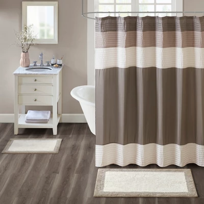 Salem Border Bath Rug - Image 2