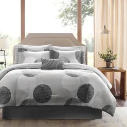 Cabrillo Complete Comforter & Sheet Set