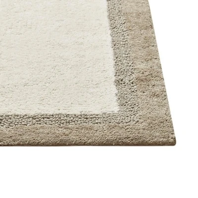Salem Border Bath Rug - Image 4