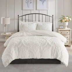 Madison Park Eugenia Bedding Collection